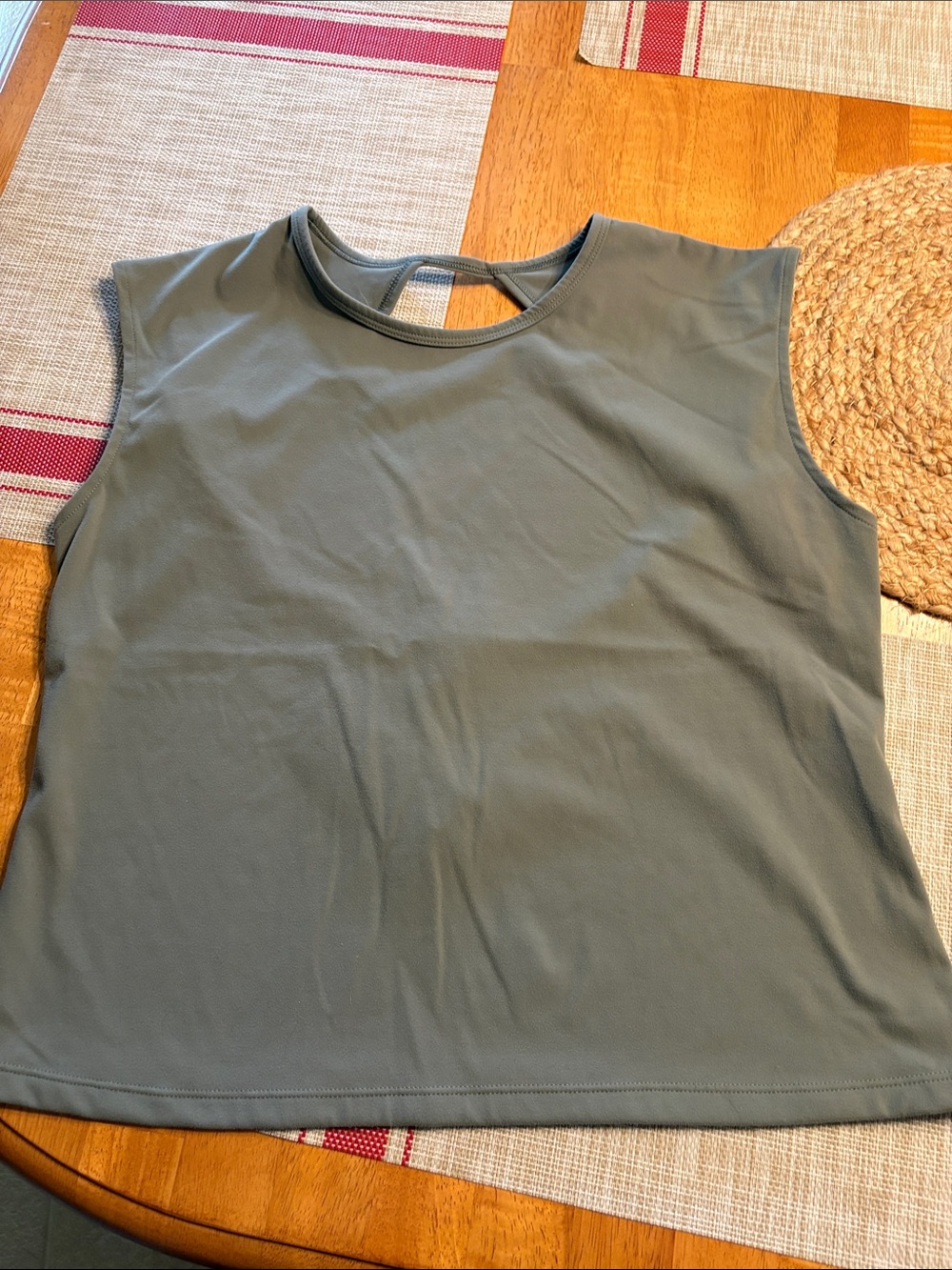 Sleeveless Women's Top in Slate Green NWT size XXL